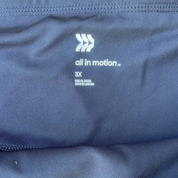 Target All in Motion black Capri athletic leggings size 3X - Picture 3 of 7